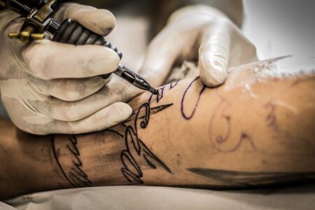 trouver tatoueur Nice