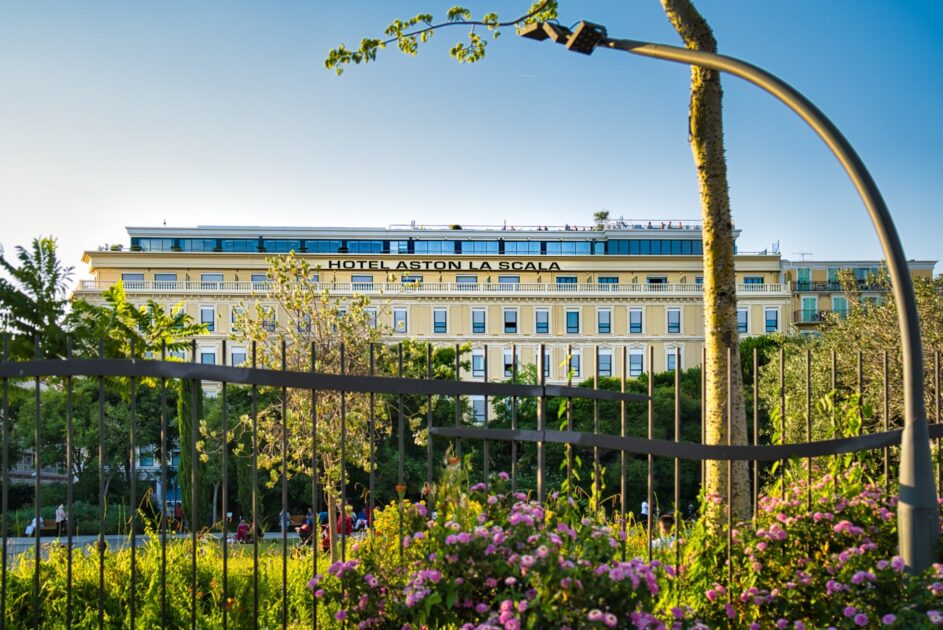 Octobre Rose : de grands hôtels niçois toujours mobilisés nice hotel aston