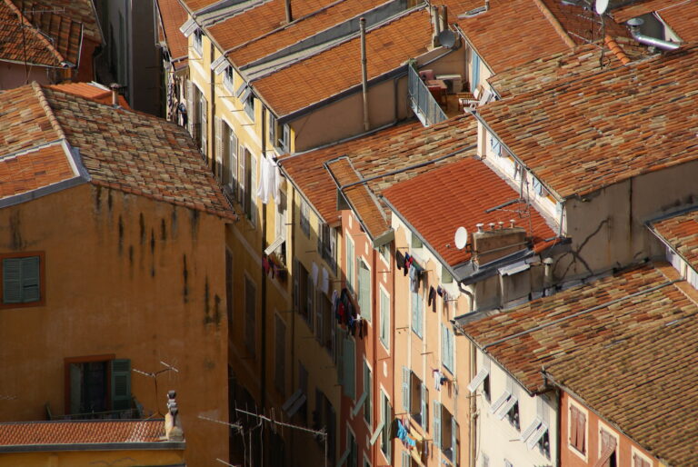 vieux nice airbnb locations