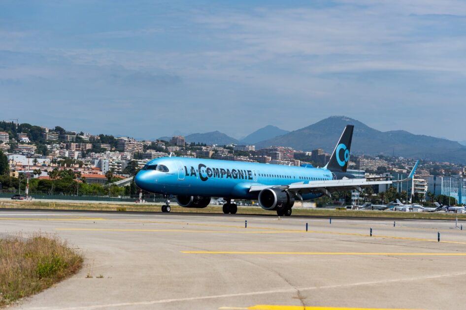 Aéroport de Nice : direction les États-Unis ! 211911597 2529051977239601 1823006281771665917 n