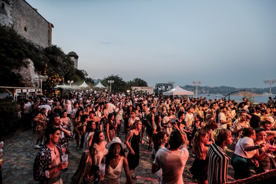 Près de Nice : musique, street-food… La Crème Festival est de retour ! 66713808 665762973888953 3218596947719880704 n