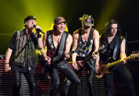 scorpions 800x557 1