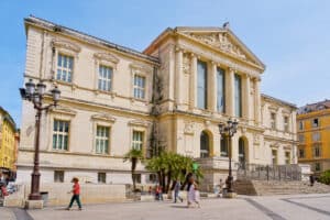 Nice palais de justice