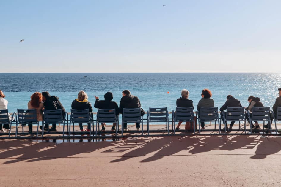 Nice Promenade des Anglais Chaises bleues