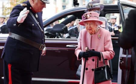 Elizabeth II opens Welsh Parliament in 2021 I