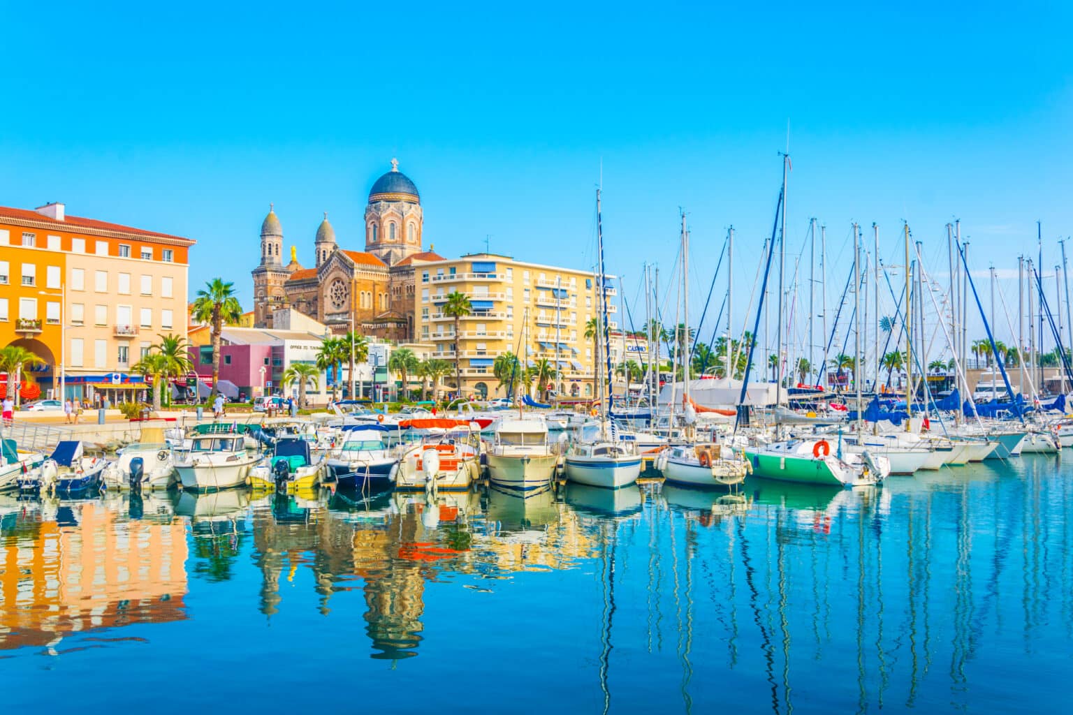 À visiter dans le Var : que faire à Saint-Raphaël ? Depositphotos 210721206 L