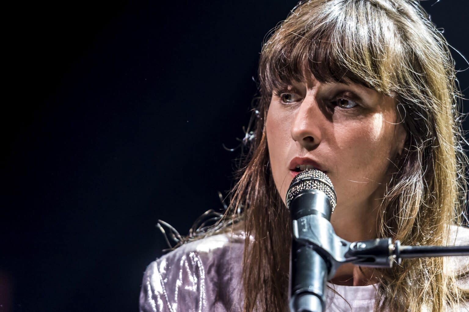 Plus de 80 000 € : au Nice Jazz Festival, combien ont coûté Juliette Armanet et Herbie Hancock Juliette Armanet