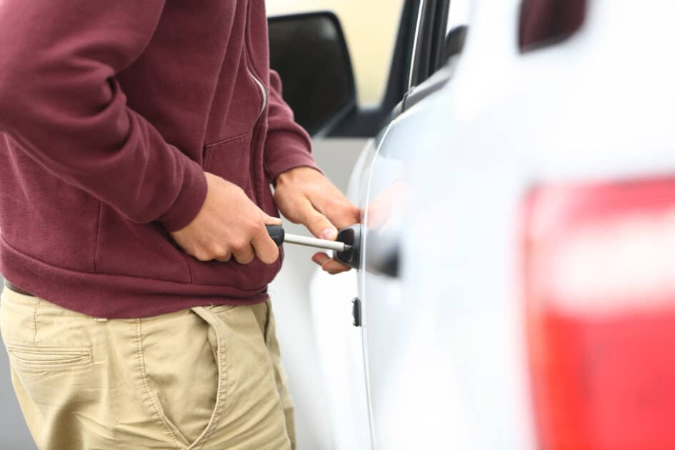 +100% en août : explosion des vols de voitures cet été, la Région Sud très concernée vol voiture