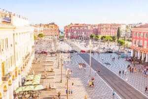 Place Masséna Nice gens