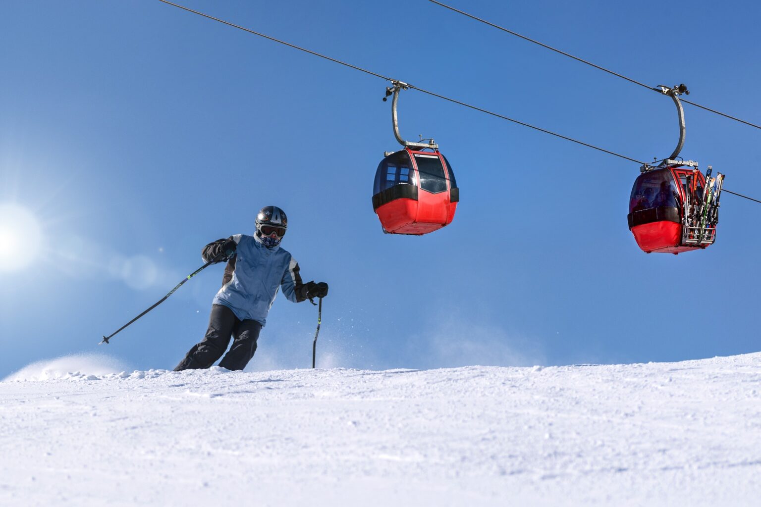 Alerte emplois : les stations de ski recrutent en Provence-Alpes-Côte d’Azur ski slope 3223709 1920