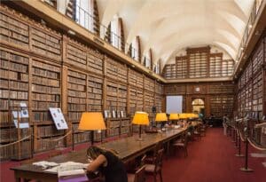 1581px Corsica Ajaccio Bibliotheque Fesch 2014
