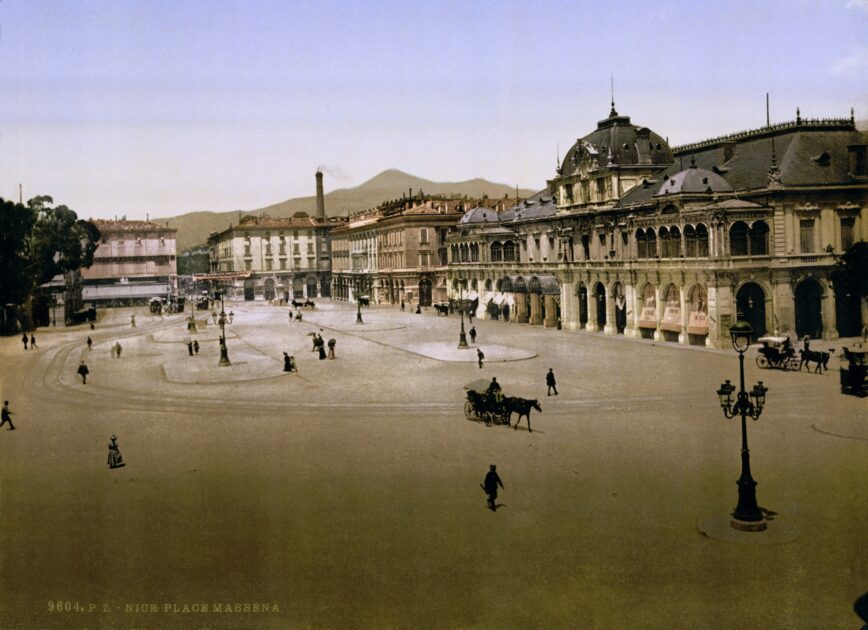 Nice : un tableau, « ultime témoignage » de l’ancien casino de la place Masséna, bientôt aux enchères 2880px Flickr …trialsanderrors Place Massena Nice France ca. 1895