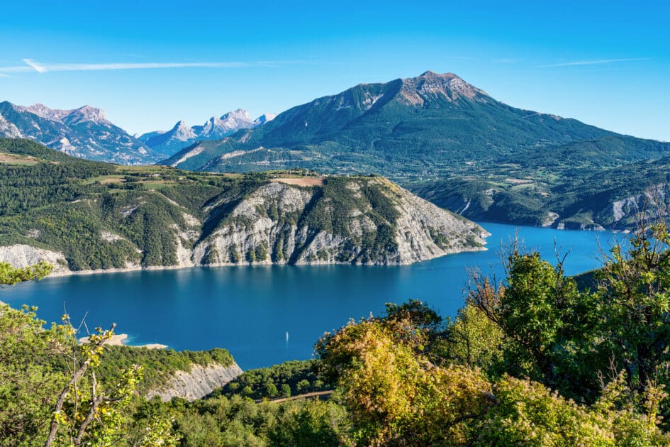 Depositphotos 447835136 L