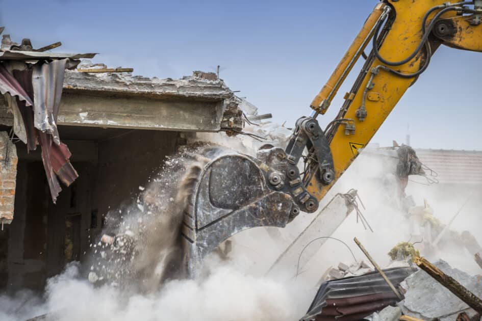 démolition raser chantier