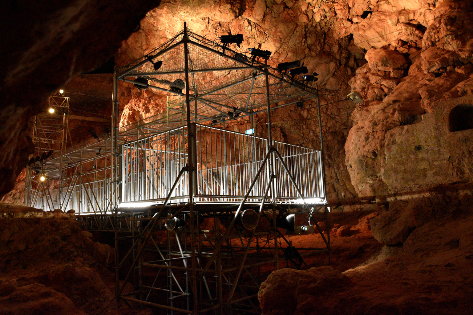 grotte du lazaret 1