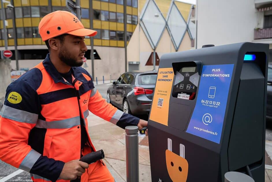 Bornes de recharge des voitures électriques : où en sommes-nous dans la Métropole de Nice ? 429956302 612625191050166 5618437145525063402 n