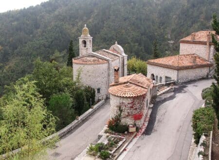 Castillon Alpes MaritimesFrance 2013 gb