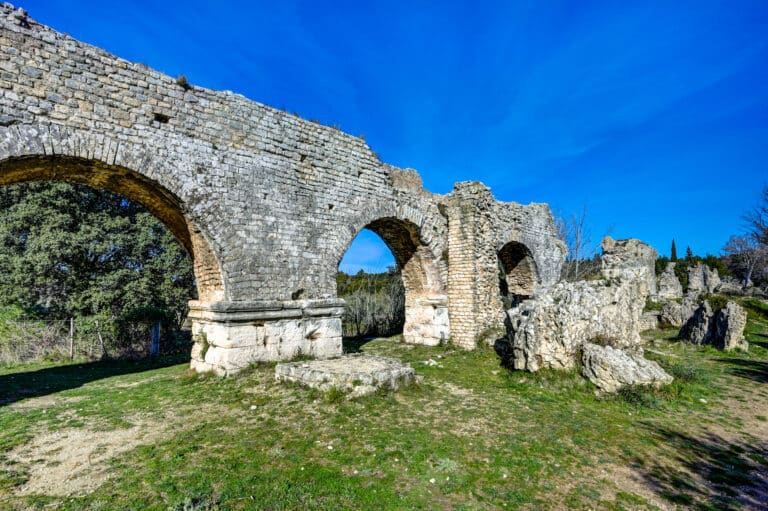 Aqueduc et meunerie de Barbegal Fontvieille © Fondation du patrimoine MyPhotoAgency Alexis Marizy 4