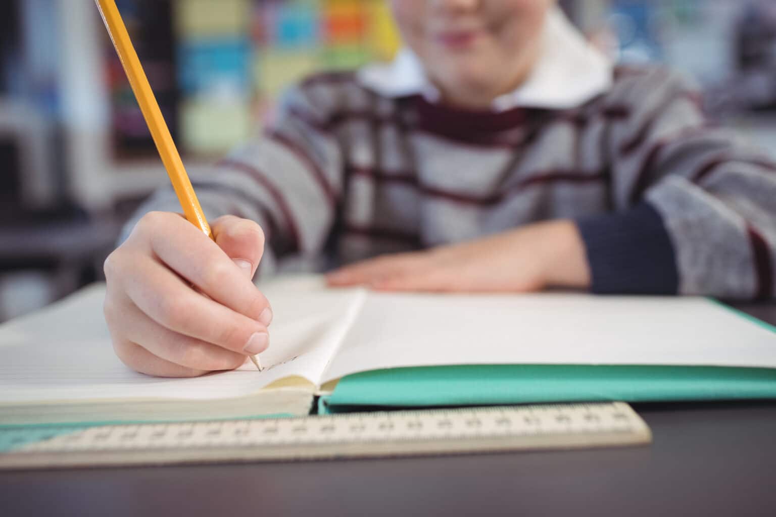 « Les atteintes ont doublé ! »: le respect de la laïcité apparaît dégradé dans les écoles, dénonce le ministère de l’Éducation élève école