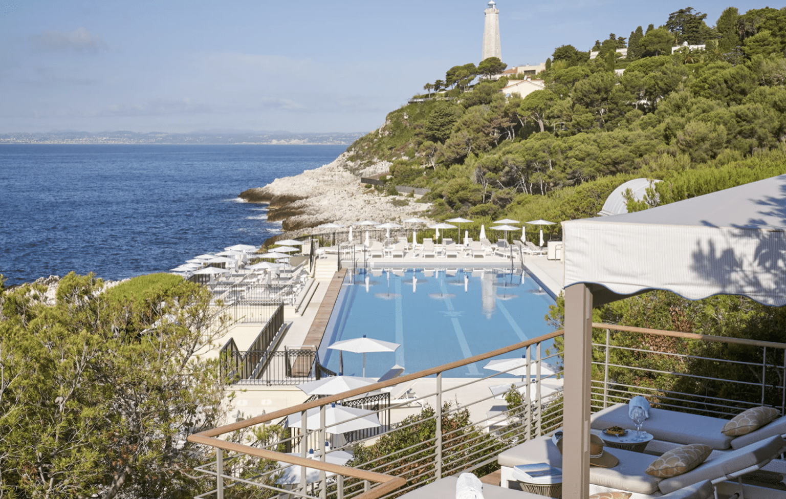 Provence-Alpes-Côte d’Azur, paradis des palaces (mais cela pourrait se corser !) GRAND-HÔTEL DU CAP-FERRAT