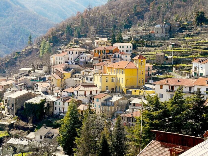 Idée balade du week-end : Rezzo, charmant village italien à moins de 2 heures de Nice rezzo italie
