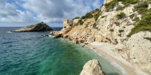 Calanque de lErevine joOMTCM 5 1920x960 1