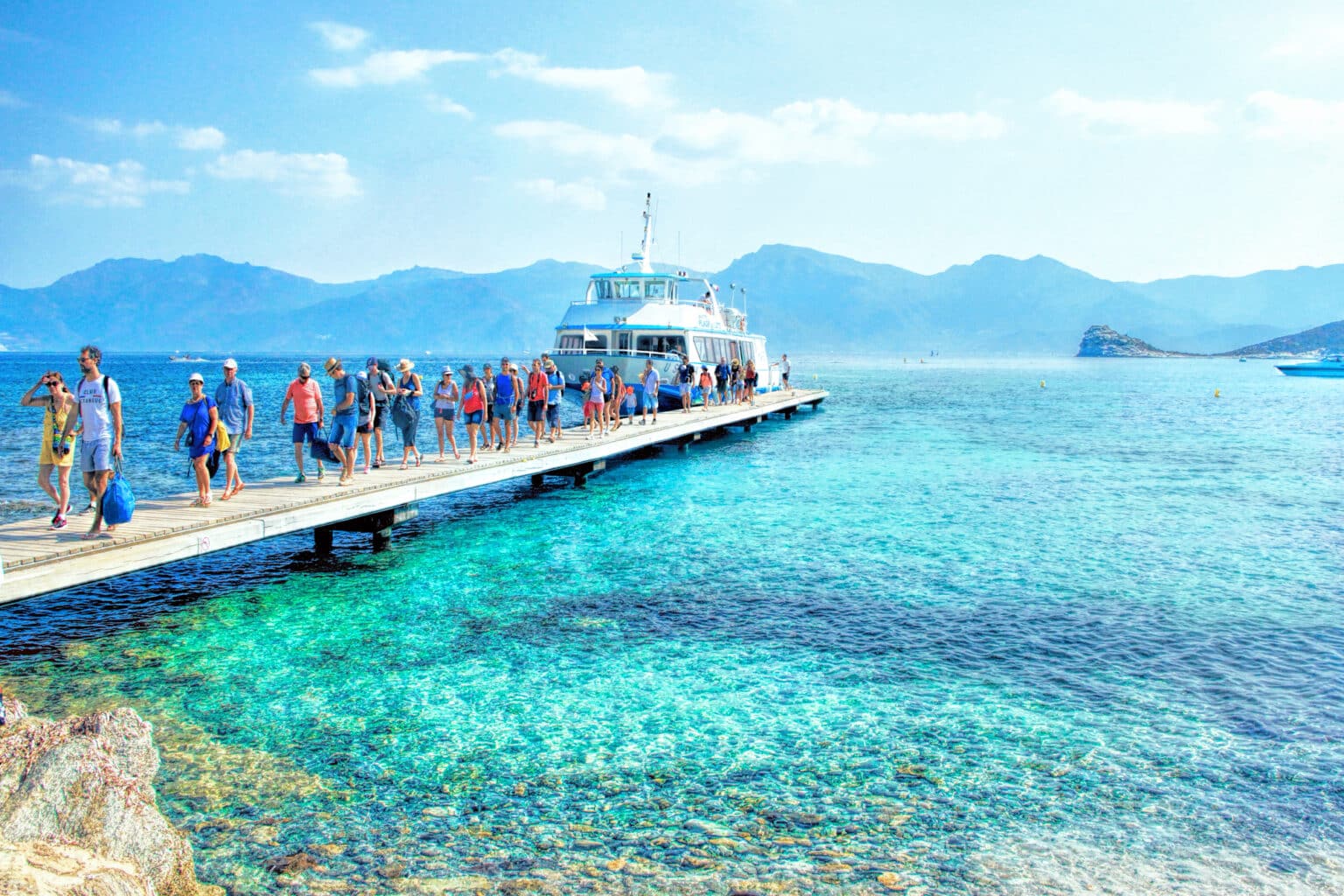 surtourisme corse côte d'azur
