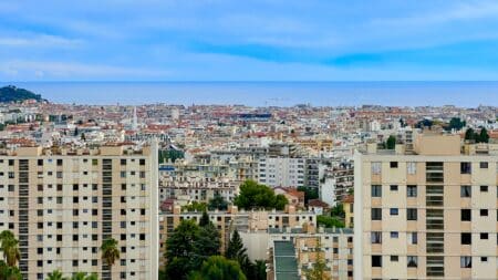 nice vue aerienne panorama immobilier immeuble