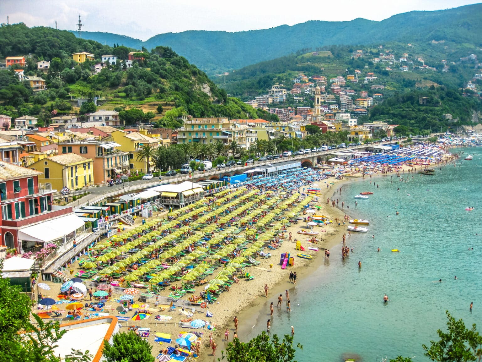 ligurie plage italie