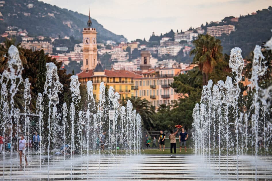 Canicule : retour de la vigilance orange à Nice et dans les Alpes-Maritimes, la chaleur « va s’accentuer ces prochains jours » Promenade Paillon Nice coulée verte