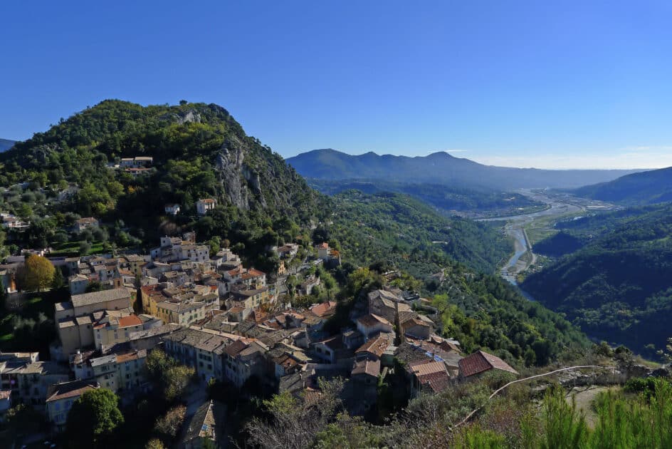 BO. Provence-Alpes-Côte d’Azur : Gilette, un village perché au charme médiéval à découvrir près de Nice Gilette