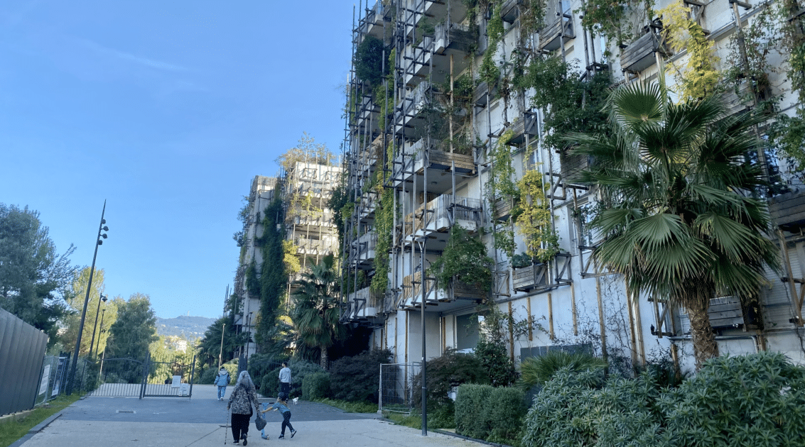 Nice : le Ray devenu un éco-quartier, quel changement dans votre quotidien ? "Trop de béton, mais en été, on a 5 degrés de moins !" 2 Capture decran 2024 10 28 a 17.08.41