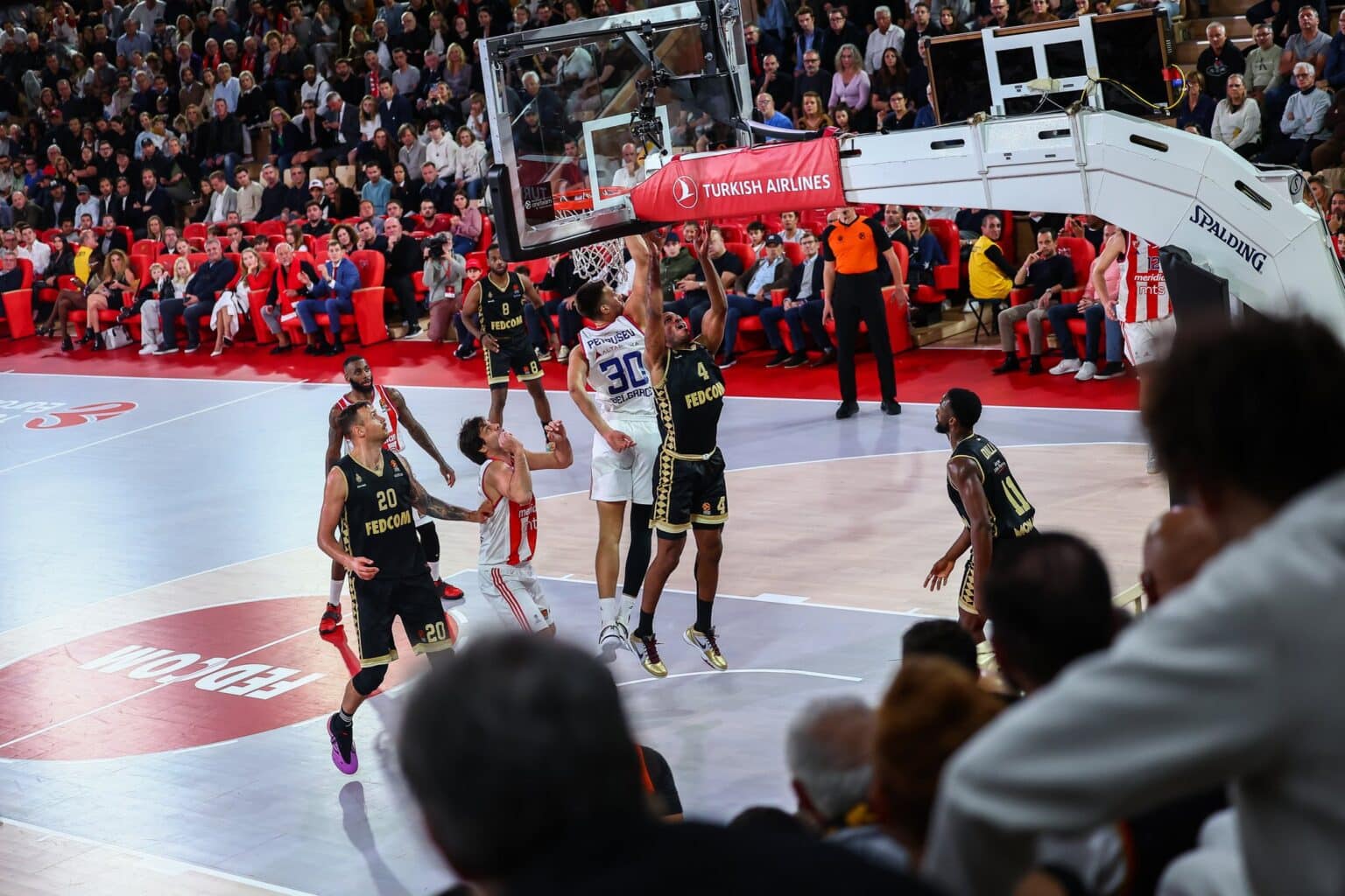 Côte d’Azur : ce club sportif majeur de Monaco sera bien sanctionné pour « manquement à la transparence et à l’équité financières » AS Monaco