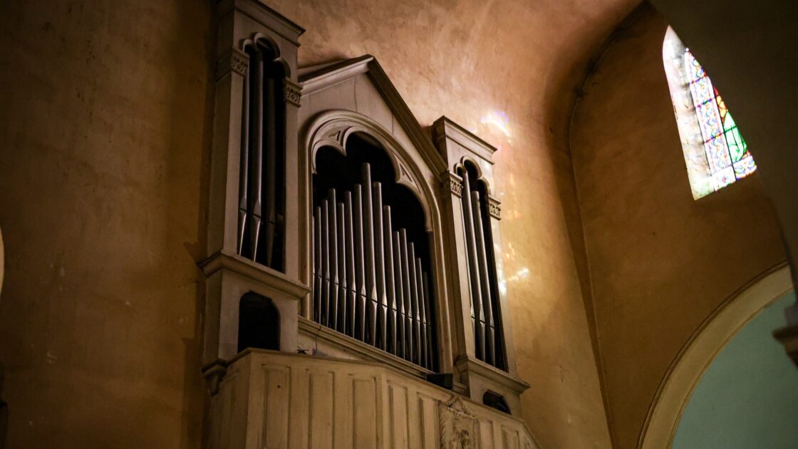 "Elle attire 30.000 visiteurs chaque année": la plus petite cathédrale de France se découvre près de Nice, un guide nous livre son histoire et ses secrets 5 4 1