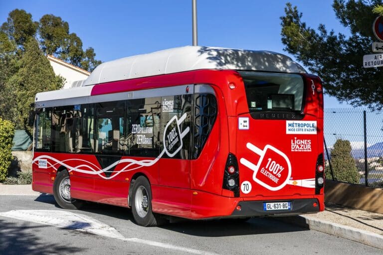 bus lignes d'azur