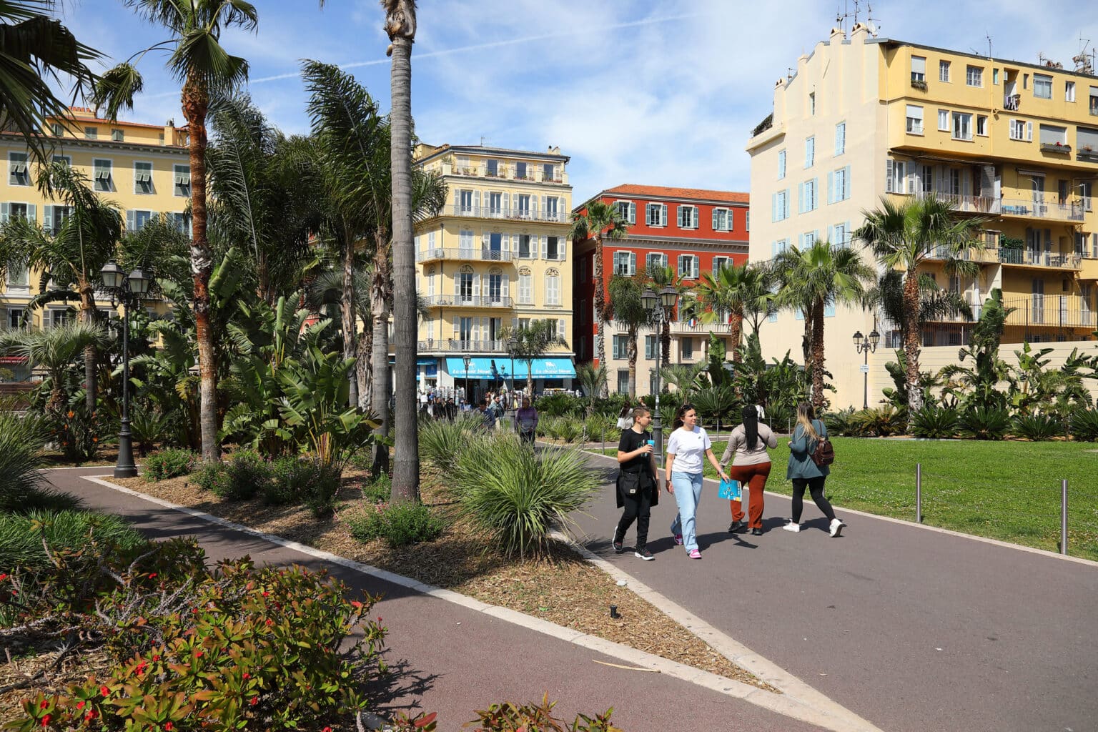 Nice immeubles immobilier