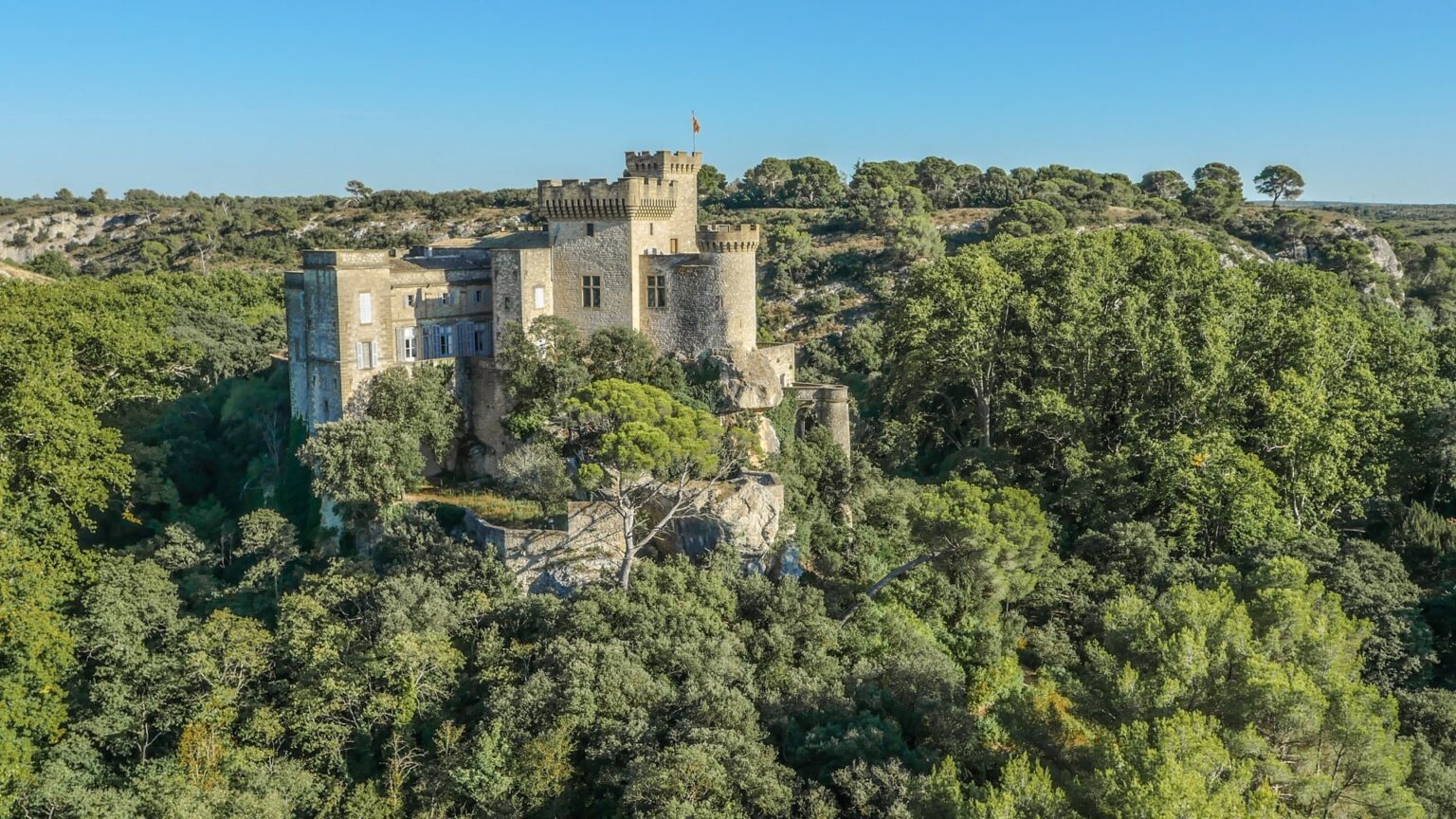 Georges Simone chateau barben