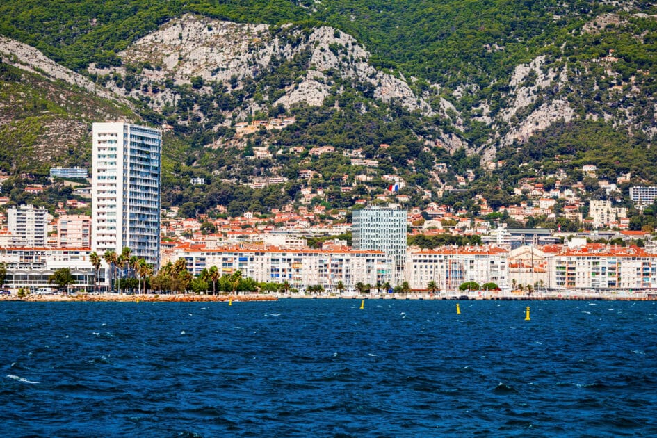 Provence-Alpes-Côte d’Azur : cette ville ensoleillée du Var fait sensation dans un classement américain des meilleures destinations abordables Toulon