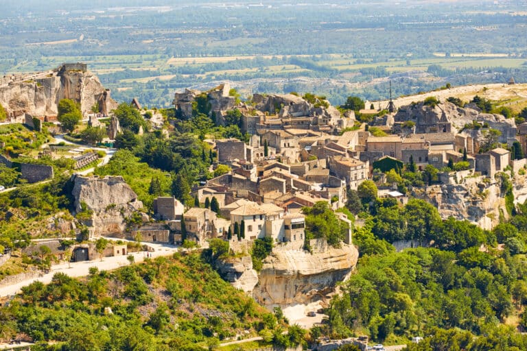 Ce village de Provence-Alpes-Côte d’Azur élu parmi les « 25 plus beaux de toute l’Europe » par un magazine de renom, et c’est bien mérité Baux de Provence
