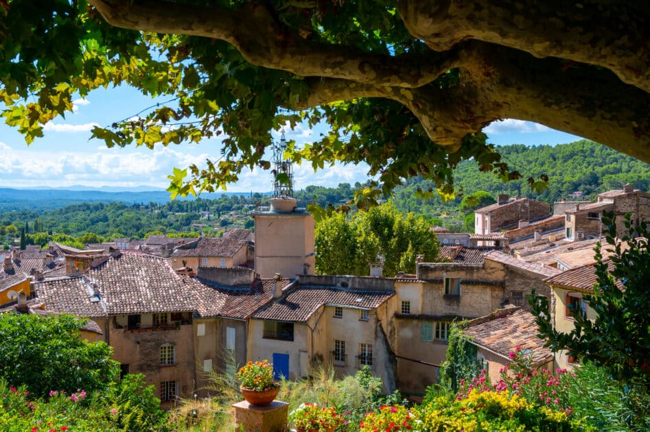 Provence-Alpes-Côte d’Azur : 6 joyaux du Var parmi les plus beaux villages de France, des escapades inoubliables ! Cotignac