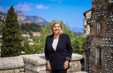 Anne Sattonnet