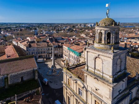 Arles