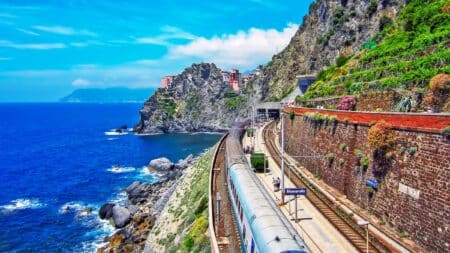 Train Manarola