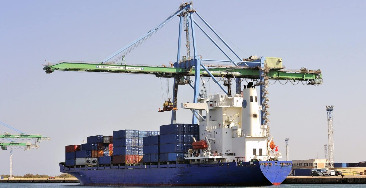 Région: les dockers CGT de Marseille bloquent des conteneurs militaires à destination d’Israël pour « ne pas être complices de massacres » dans la bande de Gaza bateau Fos Marseille