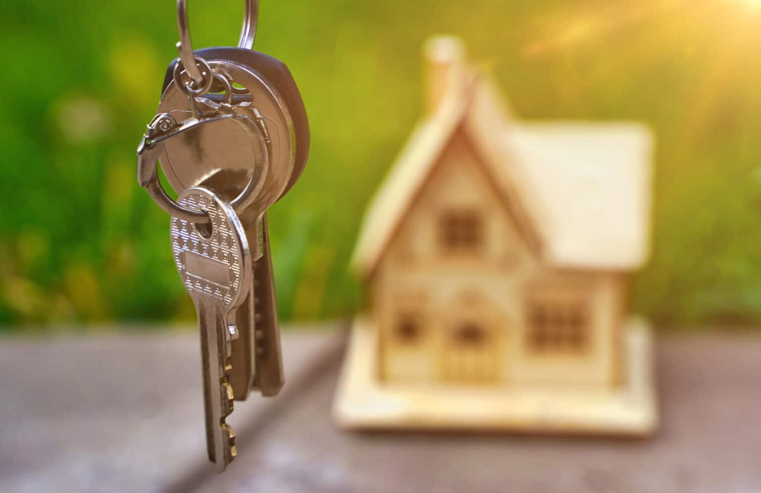 Immobilier à La Colle-sur-Loup : prix en hausse trimestrielle, loyers en progression et écart marqué avec les Alpes-Maritimes Immobilier Clés