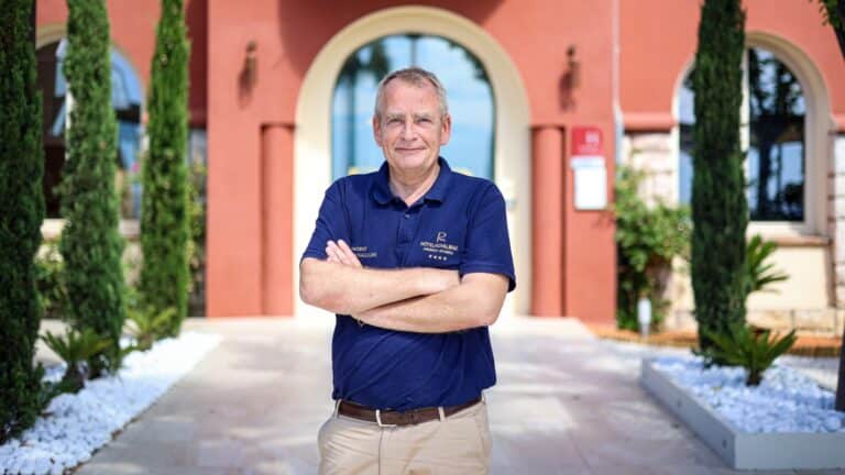 Près de Nice, plongez dans la renaissance de cet hôtel mythique ! À Cagnes-sur-Mer, comment cette adresse entend refaire parler d’elle 4 9
