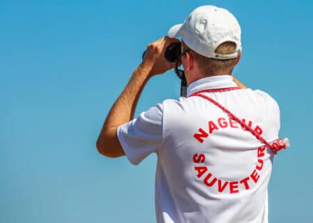 nageur sauveteur
