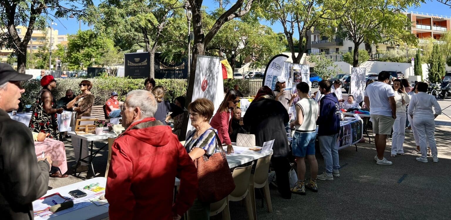 Nice : pour la rentrée, un événement XXL fait battre les quartiers au rythme des associations et d’une vie locale qui se réinvente GXbaFU0WAAAfM8W