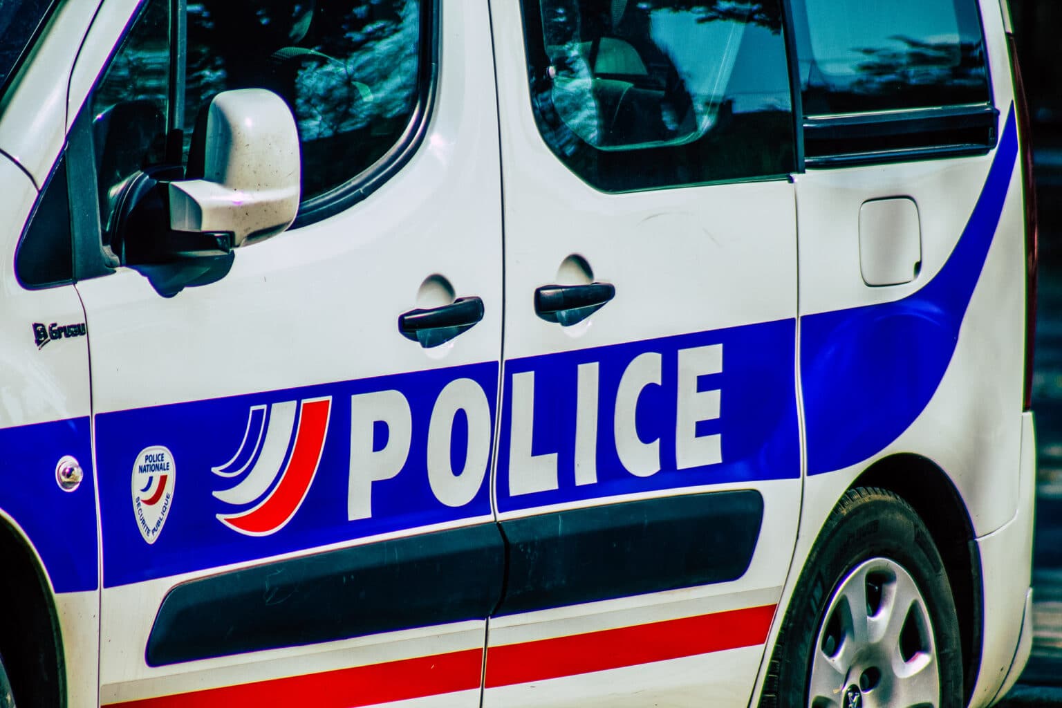 Près de Nice : des viols commis sur des enfants dans cette école de Saint-Laurent-du-Var ? Une enquête ouverte et un enseignant suspendu faits divers delinquance police 50