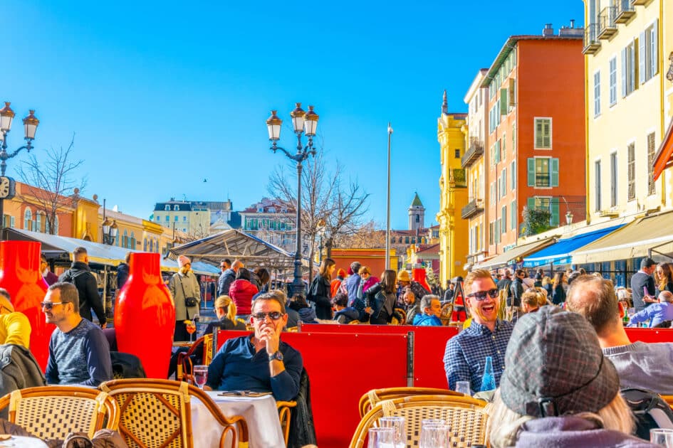 nice cafe bar saleya